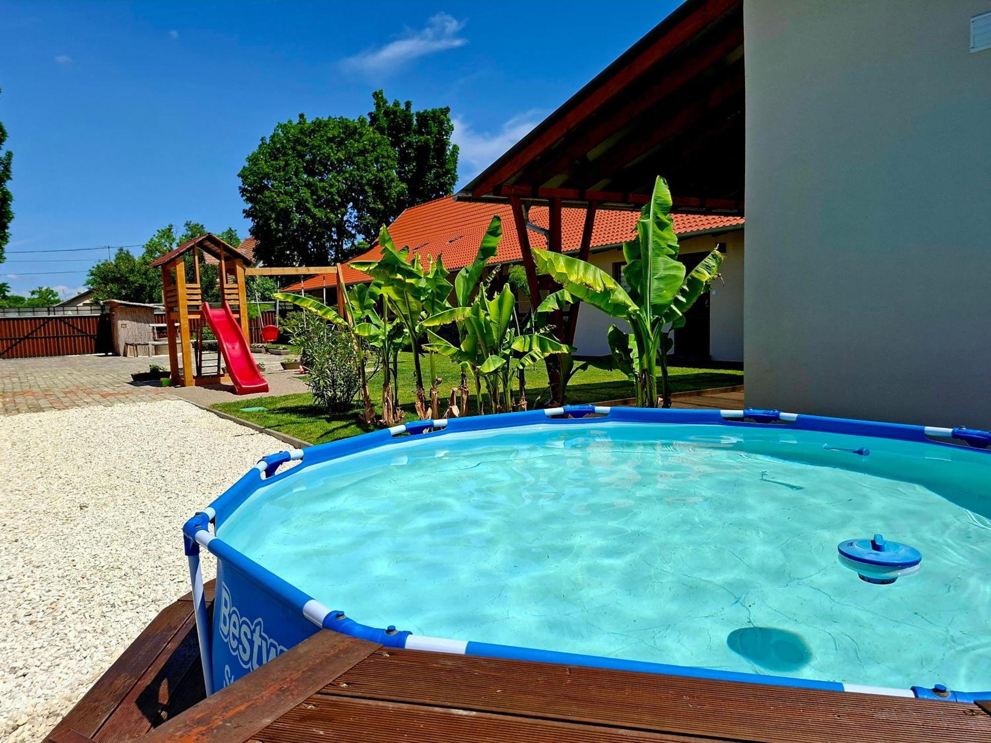 Szelcsengo Wellness Vendeghaz Apartment Mako Exterior photo